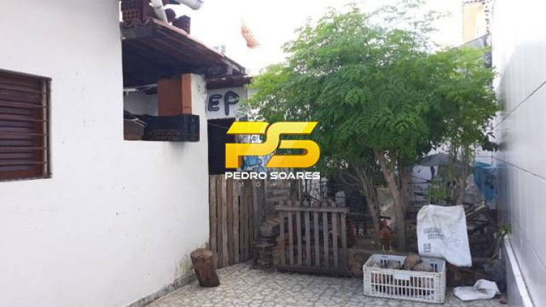 Imagem Casa com 3 Quartos à Venda, 300 m² em Pedro Gondim - João Pessoa Imagem Casa com 3 Quartos à Venda, 300 m² em Pedro Gondim - João Pessoa