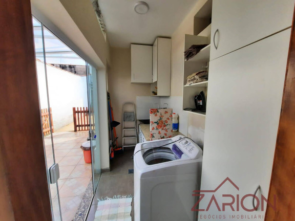 Imagem Casa com 4 Quartos à Venda, 166 m² em Centro - Taubaté Imagem Casa com 4 Quartos à Venda, 166 m² em Centro - Taubaté