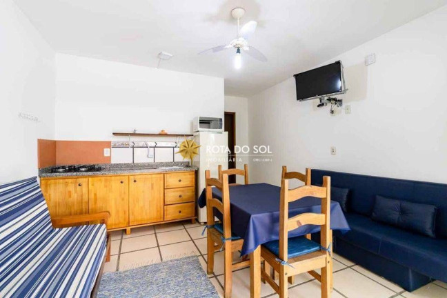 Imagem Apartamento com 24 Quartos à Venda, 1.932 m² em Centro - Bombinhas