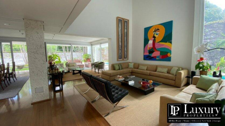 Imagem Casa com 3 Quartos à Venda, em Morumbi - São Paulo Imagem Casa com 3 Quartos à Venda, em Morumbi - São Paulo
