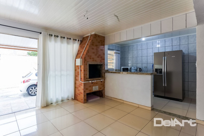 Imagem Casa com 2 Quartos à Venda, 93 m² em Xaxim - Curitiba