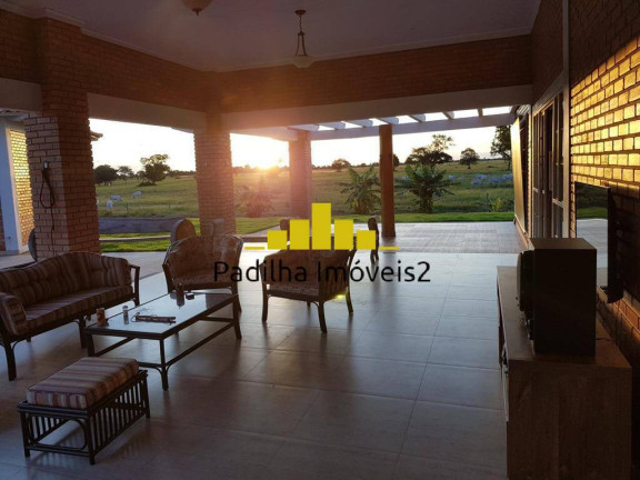 Imagem Chácara à Venda, 350 m² em Marília Imagem Chácara à Venda, 350 m² em Marília