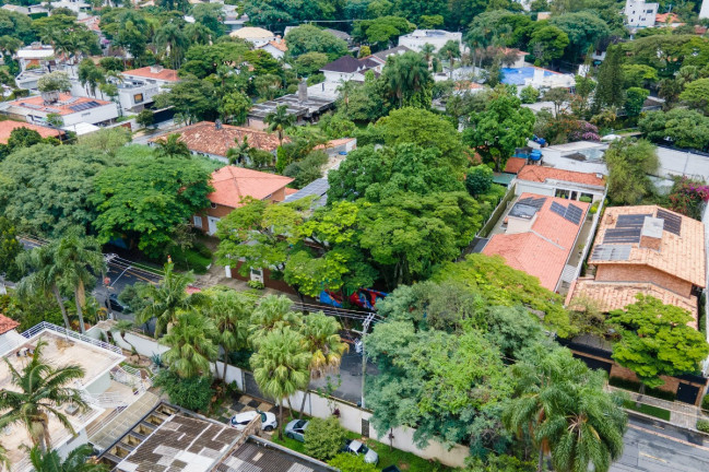 Imagem Terreno à Venda, em Alto De Pinheiros - São Paulo Imagem Terreno à Venda, em Alto De Pinheiros - São Paulo