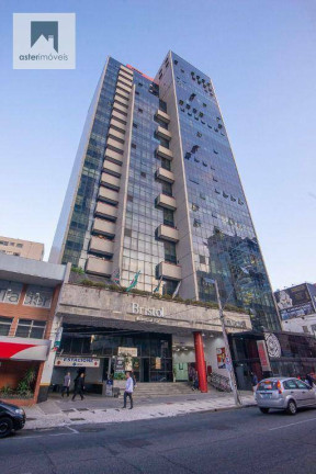 Sala Comercial à Venda, 79 m² em Centro - Curitiba