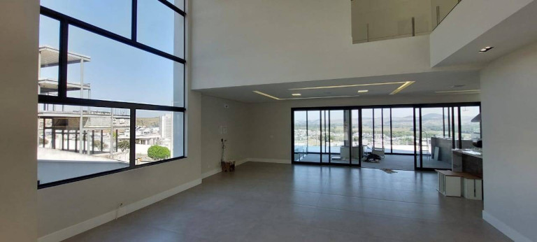 Imagem Sobrado com 5 Quartos à Venda, 540 m² em Urbanova - São José Dos Campos