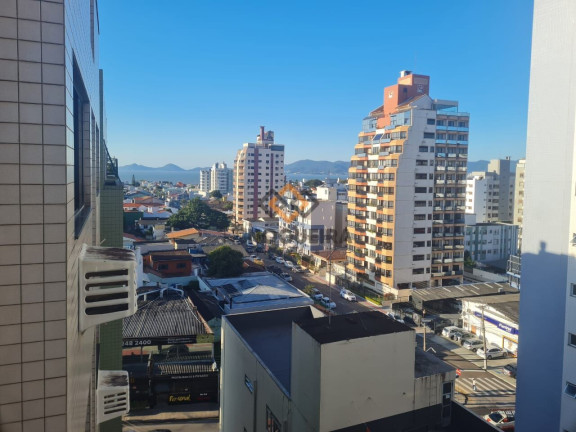 Imagem Apartamento com 3 Quartos para Alugar, 115 m² em Balneário - Florianópolis Imagem Apartamento com 3 Quartos para Alugar, 115 m² em Balneário - Florianópolis