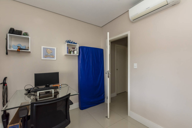 Imagem Casa com 2 Quartos à Venda, 245 m² em Lomba Do Pinheiro - Porto Alegre