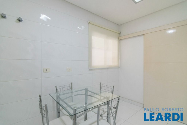Imagem Casa de Condomínio com 3 Quartos à Venda, 474 m² em Vila Gilda - Santo André