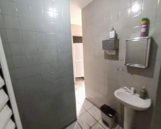 Imagem Imóvel à Venda, 1.377 m² em Penha - Rio De Janeiro Imagem Imóvel à Venda, 1.377 m² em Penha - Rio De Janeiro