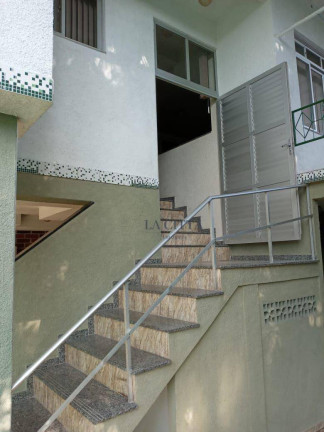 Imagem Sobrado com 3 Quartos à Venda, 185 m² em São Vicente - Itajaí