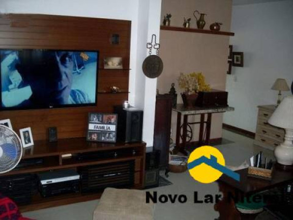 Imagem Casa com 3 Quartos à Venda, 240 m² em Itaipu - Niterói