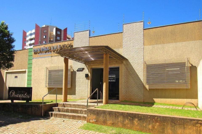 Imóvel à Venda, 490 m² em Zona I - Umuarama