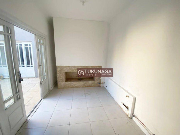Imagem Casa com 3 Quartos à Venda, 308 m² em Vila Galvão - Guarulhos Imagem Casa com 3 Quartos à Venda, 308 m² em Vila Galvão - Guarulhos