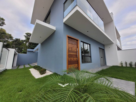 Sobrado com 3 Quartos à Venda, 128 m² em Itacolomi - Balneário Piçarras