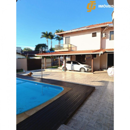 Imagem Casa com 5 Quartos à Venda, 518 m² em Centro - Camboriú Imagem Casa com 5 Quartos à Venda, 518 m² em Centro - Camboriú