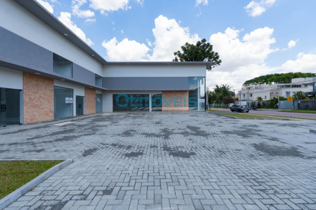 Imóvel Comercial para Alugar, 210 m² em Bacacheri - Curitiba