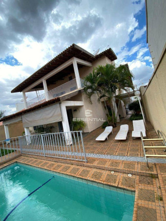 Sobrado com 4 Quartos à Venda, 408 m² em Jardim Aclimação - São José Do Rio Preto