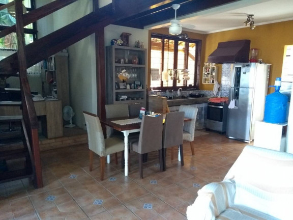 Imagem Casa à Venda, 350 m² em Itaguá - Ubatuba Imagem Casa à Venda, 350 m² em Itaguá - Ubatuba