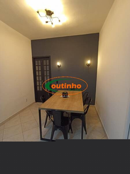 Imagem Apartamento com 2 Quartos à Venda, 69 m² em Grajaú - Rio De Janeiro