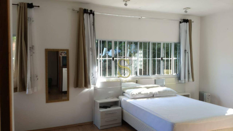 Imagem Casa com 3 Quartos à Venda, 135 m² em Olho D'água - Mairiporã