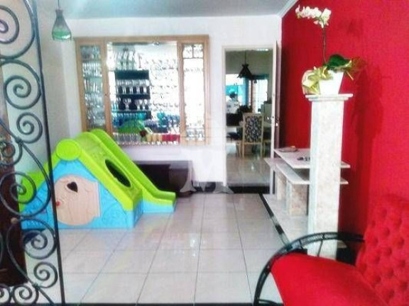 Imagem Sobrado com 3 Quartos à Venda, 300 m² em Vila Mariana - São Paulo Imagem Sobrado com 3 Quartos à Venda, 300 m² em Vila Mariana - São Paulo