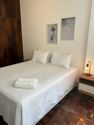 Imagem Imóvel com 3 Quartos à Venda, 120 m² em Flamengo - Rio De Janeiro Imagem Imóvel com 3 Quartos à Venda, 120 m² em Flamengo - Rio De Janeiro