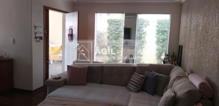 Imagem Casa com 3 Quartos à Venda, 300 m² em Bosque Dos Eucaliptos - São José Dos Campos Imagem Casa com 3 Quartos à Venda, 300 m² em Bosque Dos Eucaliptos - São José Dos Campos