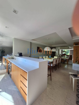 Imagem Apartamento com 4 Quartos à Venda, 167 m² em Barra Da Tijuca - Rio De Janeiro