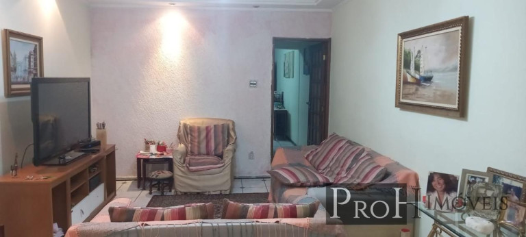Sobrado com 3 Quartos à Venda, 250 m² em Santa Maria - Santo André