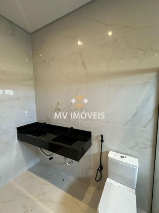 Imagem Casa com 3 Quartos à Venda, 246 m² em Maracacuera (icoaraci) - Belém