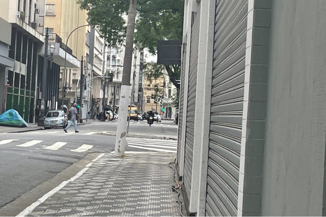 Imagem Imóvel com 2 Quartos à Venda, 74 m² em República - São Paulo Imagem Imóvel com 2 Quartos à Venda, 74 m² em República - São Paulo