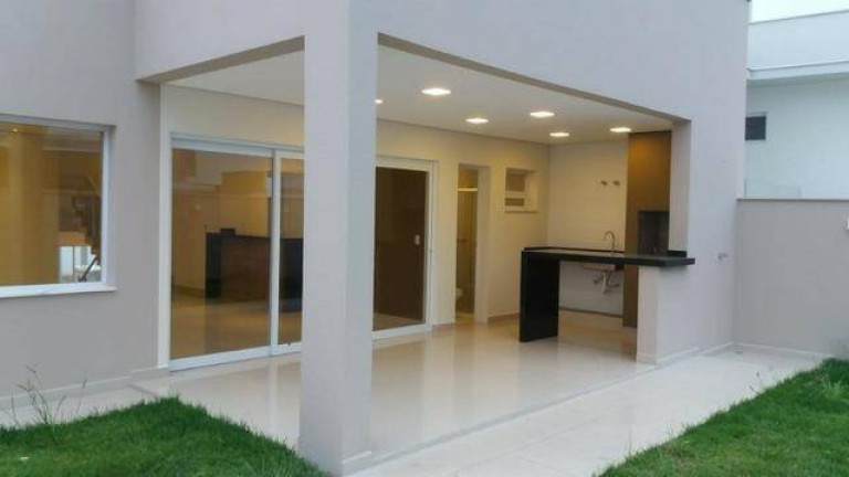 Imagem Casa de Condomínio com 3 Quartos à Venda, 200 m² em Iporanga - Sorocaba