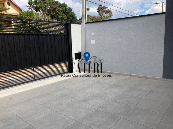 Imagem Casa com 3 Quartos à Venda, 180 m² em Jardim Dos Pinheiros - Atibaia Imagem Casa com 3 Quartos à Venda, 180 m² em Jardim Dos Pinheiros - Atibaia