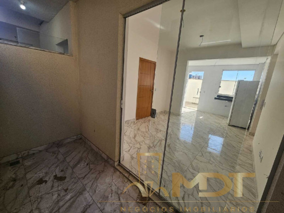 Imagem Apartamento com 2 Quartos à Venda, 70 m² em Piratininga (venda Nova) - Belo Horizonte