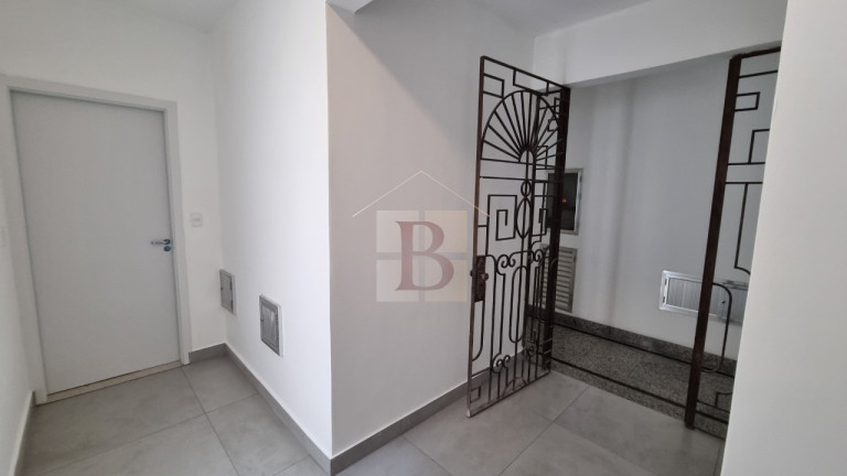 Imagem Imóvel com 3 Quartos à Venda, 120 m² em Icaraí - Niterói Imagem Imóvel com 3 Quartos à Venda, 120 m² em Icaraí - Niterói