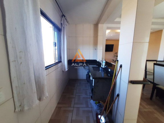 Imagem Casa com 3 Quartos à Venda, 77 m²