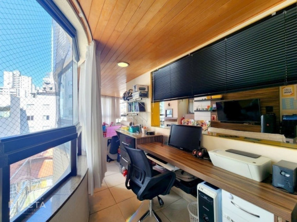 Imagem Apartamento com 3 Quartos à Venda, 133 m² em Centro - Balneário Camboriú Imagem Apartamento com 3 Quartos à Venda, 133 m² em Centro - Balneário Camboriú