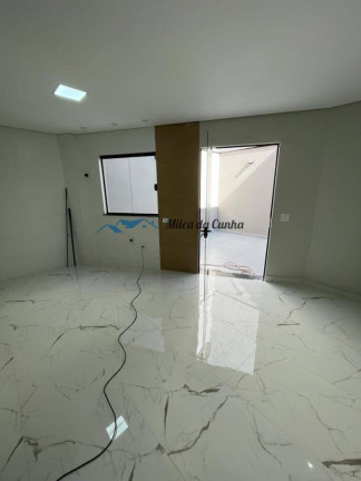 Imagem Casa com 3 Quartos à Venda, 135 m² em Jardim Stella - Santo André