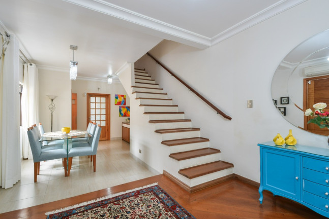 Imagem Sobrado com 3 Quartos à Venda, 244 m² em Vila Clementino - São Paulo Imagem Sobrado com 3 Quartos à Venda, 244 m² em Vila Clementino - São Paulo