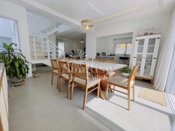Imagem Casa com 3 Quartos à Venda, 300 m² em Parque Sinai - Santana De Parnaíba Imagem Casa com 3 Quartos à Venda, 300 m² em Parque Sinai - Santana De Parnaíba