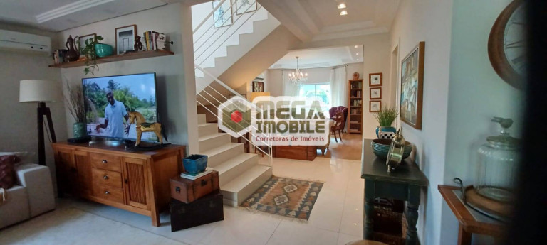 Imagem Casa com 3 Quartos à Venda, 248 m² em Jurerê Internacional - Florianópolis