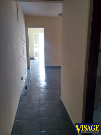 Imagem Casa com 4 Quartos à Venda, em Jd. Primavera - Jacareí Imagem Casa com 4 Quartos à Venda, em Jd. Primavera - Jacareí