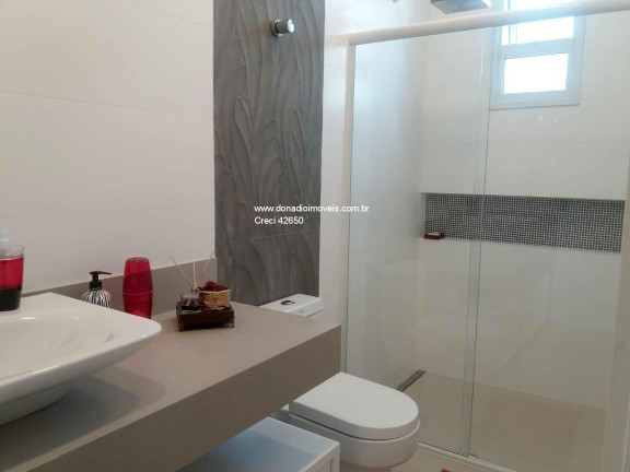 Imagem Casa com 4 Quartos à Venda, 530 m² em Córrego Grande - Florianópolis