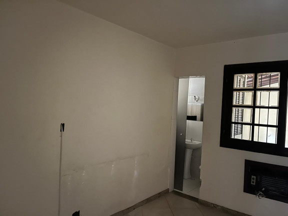 Imagem Casa com 2 Quartos à Venda, 222 m² em Campo Grande - Rio De Janeiro