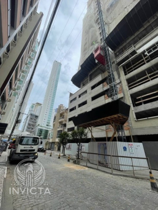 Imagem Apartamento com 4 Quartos à Venda, 200 m² em Barra Norte - Balneário Camboriú Imagem Apartamento com 4 Quartos à Venda, 200 m² em Barra Norte - Balneário Camboriú