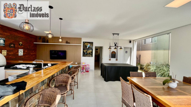 Imagem Casa com 4 Quartos à Venda, 380 m² em Jardim Do Golf I - Jandira Imagem Casa com 4 Quartos à Venda, 380 m² em Jardim Do Golf I - Jandira
