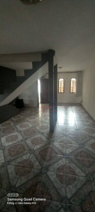 Imagem Casa com 3 Quartos à Venda, 180 m² em Parque Savoy City - São Paulo