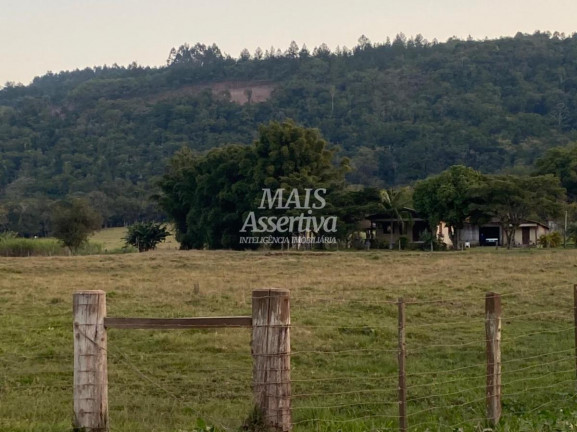Imagem Imóvel com 3 Quartos à Venda, 79 m² em Fazenda Fialho - Taquara Imagem Imóvel com 3 Quartos à Venda, 79 m² em Fazenda Fialho - Taquara