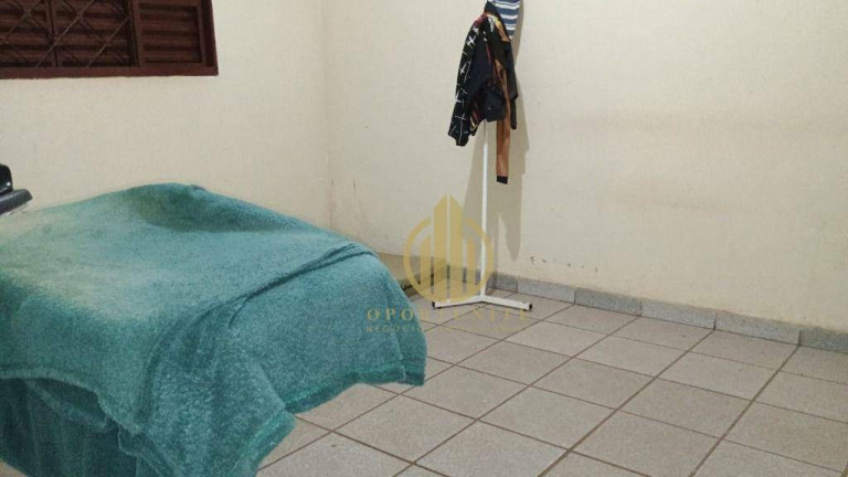 Imagem Casa com 4 Quartos à Venda, 300 m² em Vila Tibério - Ribeirão Preto Imagem Casa com 4 Quartos à Venda, 300 m² em Vila Tibério - Ribeirão Preto