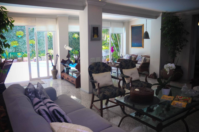 Imagem Casa com 1 Quarto à Venda, 458 m² em Alphaville - Santana De Parnaíba Imagem Casa com 1 Quarto à Venda, 458 m² em Alphaville - Santana De Parnaíba